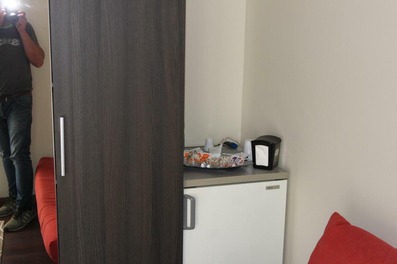 Villa Regina B&B Нетуно Екстериор снимка