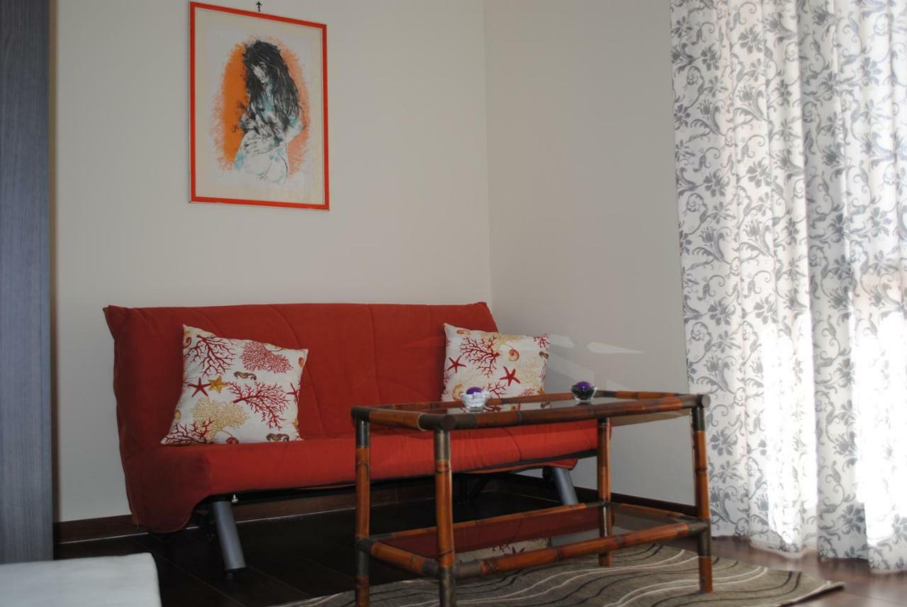 Villa Regina B&B Нетуно Екстериор снимка